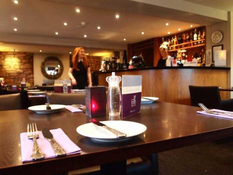 Inchture Hotel Dundee Bagian luar foto